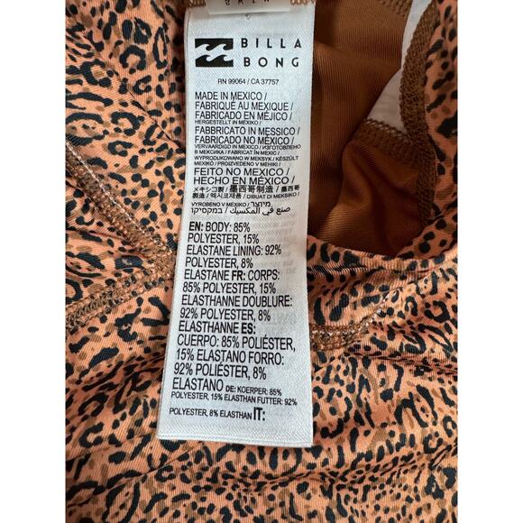 Billabong Swim Women’s Hidden Shore Mock Neck Swimsuit Leopard Small - Picture 4 of 12